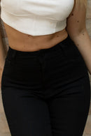 Calça Jeans Skinny Preta Cintura Alta Hot Pant com Elastano | Tamanhos 34 ao 44