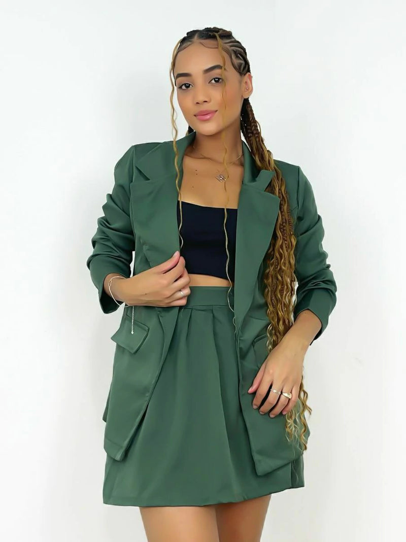 Conjunto Feminino Max Blazer e Short Saia em Alfaiataria | Elegante, Moderno e Confortável